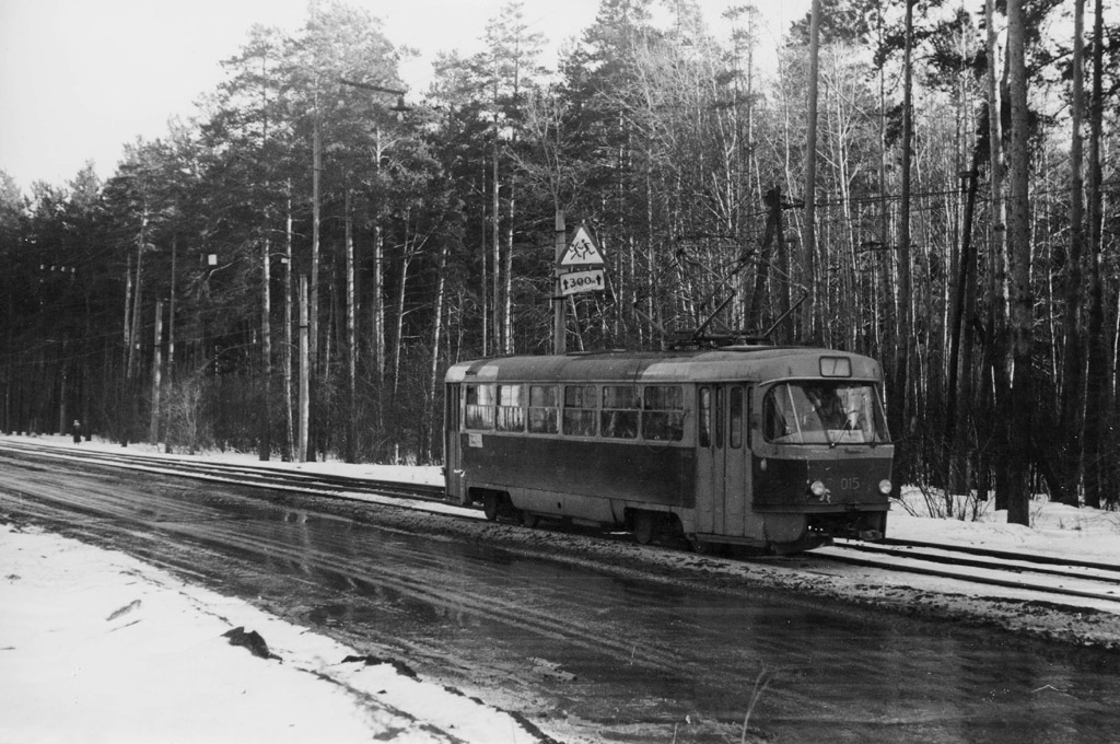 Yekaterinburg, Tatra T3SU (2-door) Nr. 015