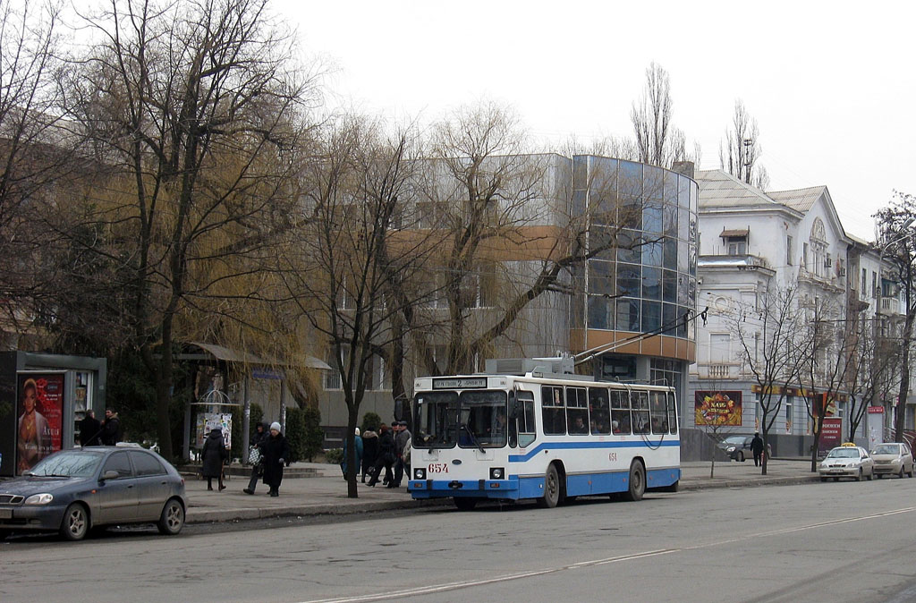 Кривой Рог, ЮМЗ Т2 мод. 7 № 654