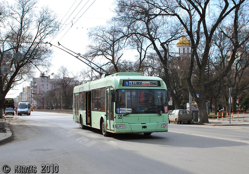 Ростов-на-Дону, БКМ 32102 № 325