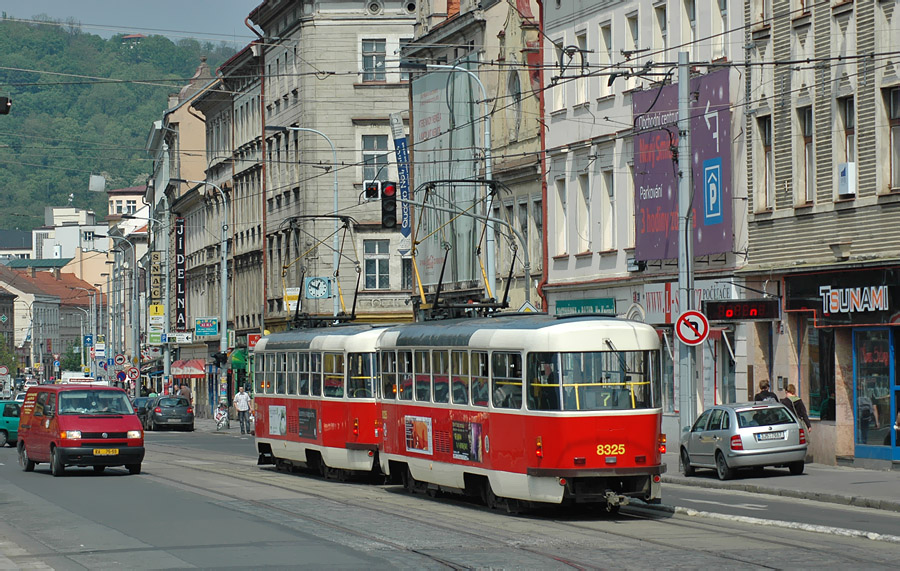 Прага, Tatra T3R.P № 8325