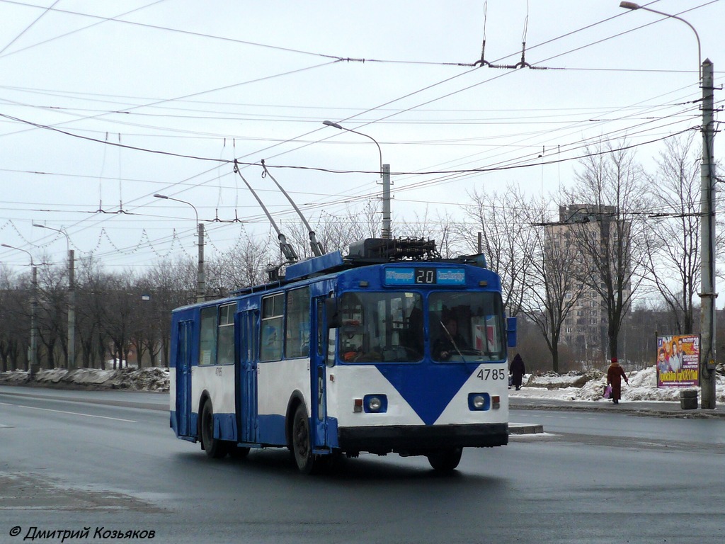 Санкт-Петербург, ЗиУ-682В № 4785