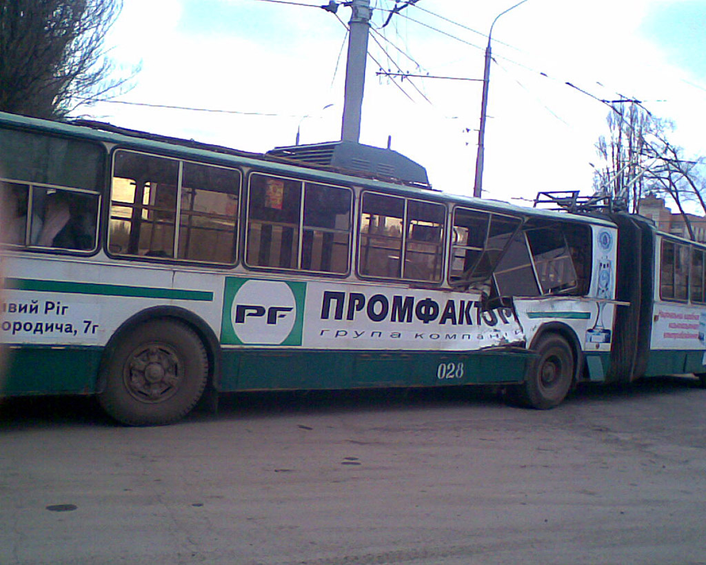 Кривой Рог, ЗиУ-683В01 № 028