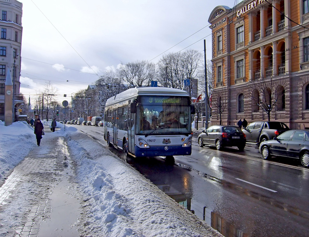 Рига, Škoda 24Tr Irisbus Citelis № 19617