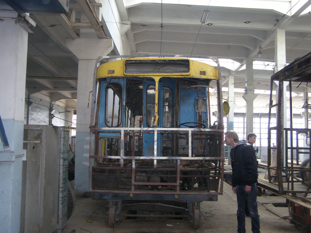 Харьков, ЗиУ-682В [В00] № (244)