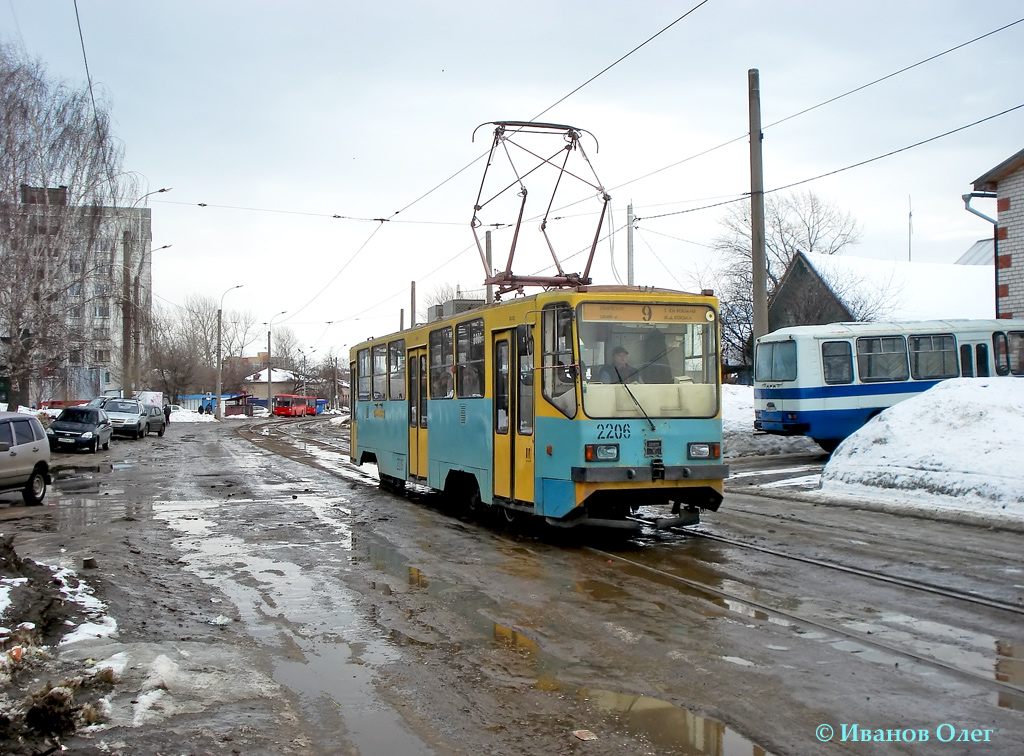 Казань, 71-402 № 2206