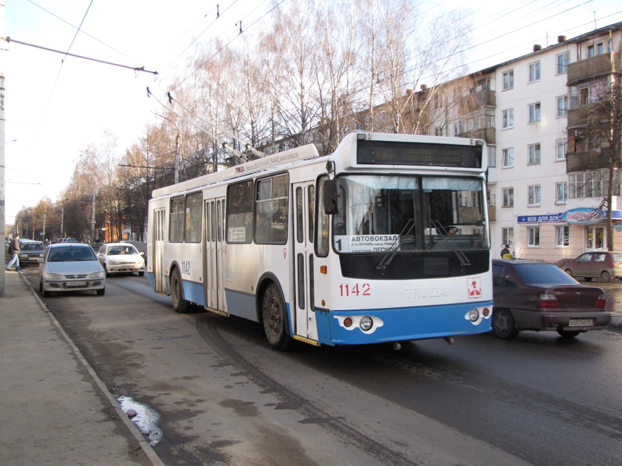 Орёл, ЗиУ-682Г-016.05 № 1142