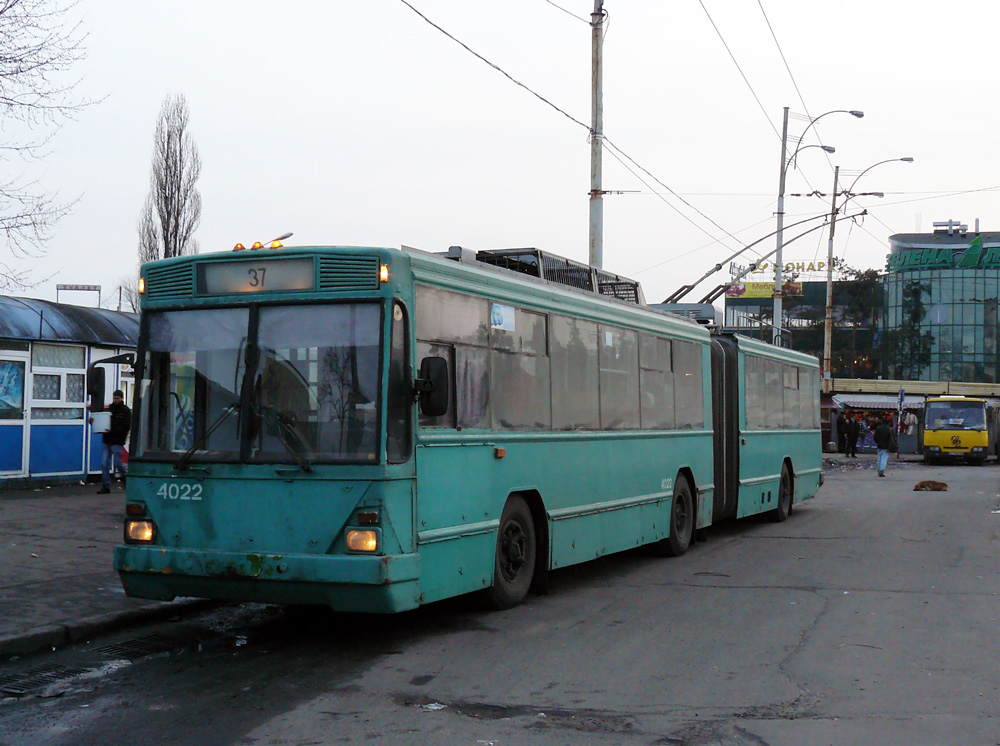 Киев, Киев-12.03 № 4022