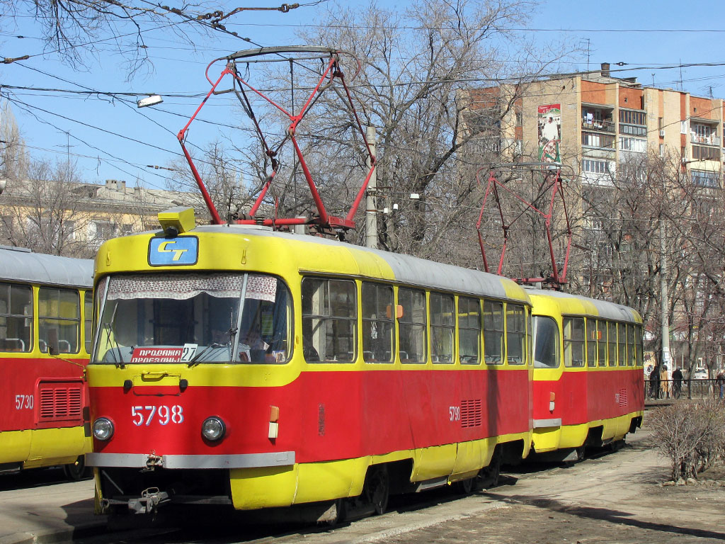 Волгоград, Tatra T3SU № 5798; Волгоград, Tatra T3SU № 5797