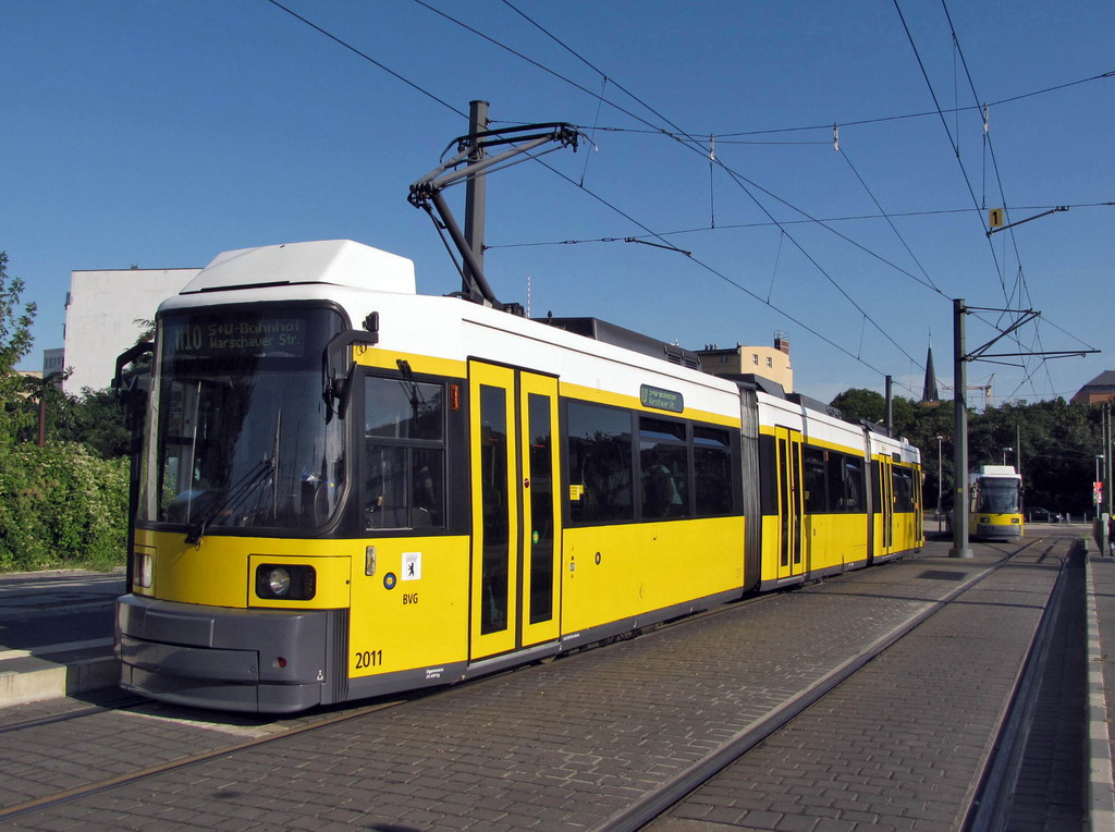Берлин, Adtranz GT6N-ZR № 2011
