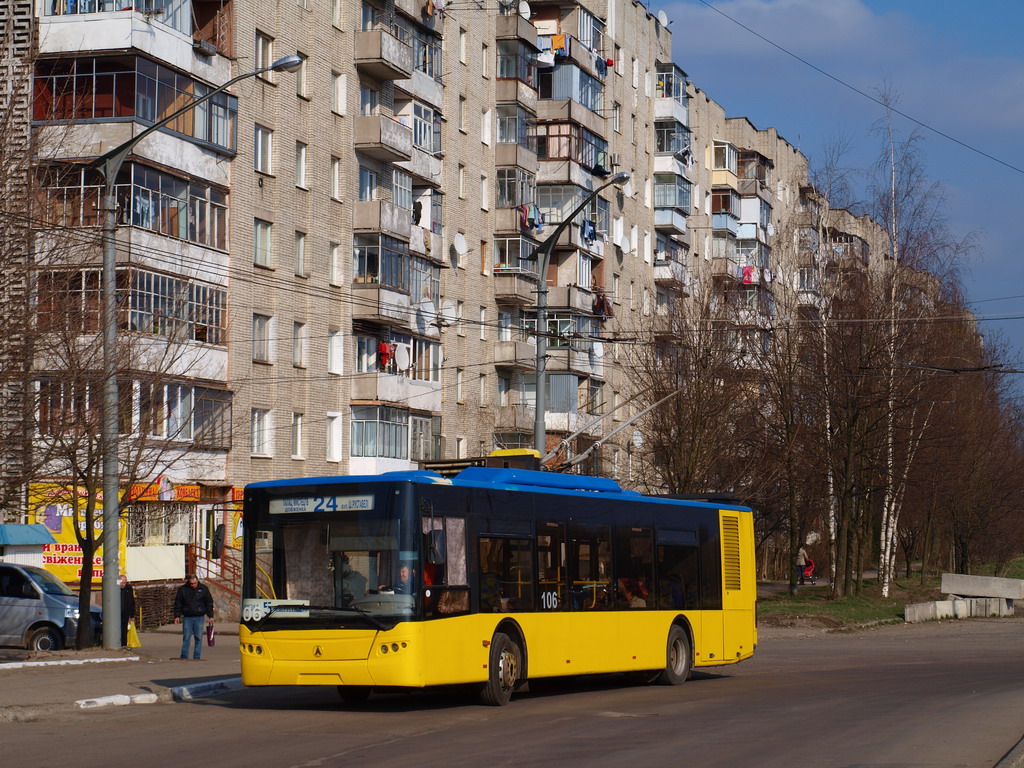 Львов, ЛАЗ E183D1 № 106
