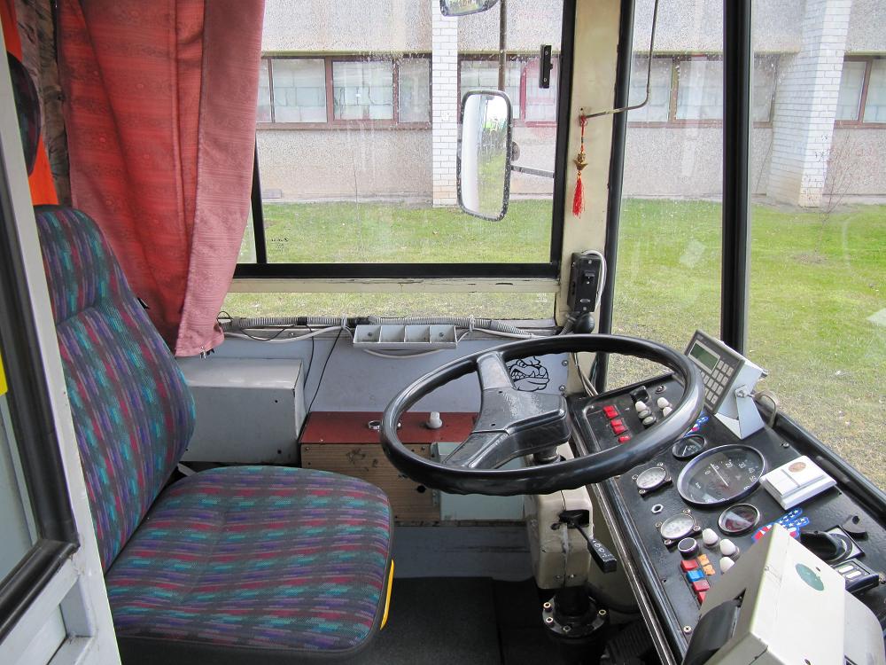 Каунас, Škoda 14Tr01 № 335