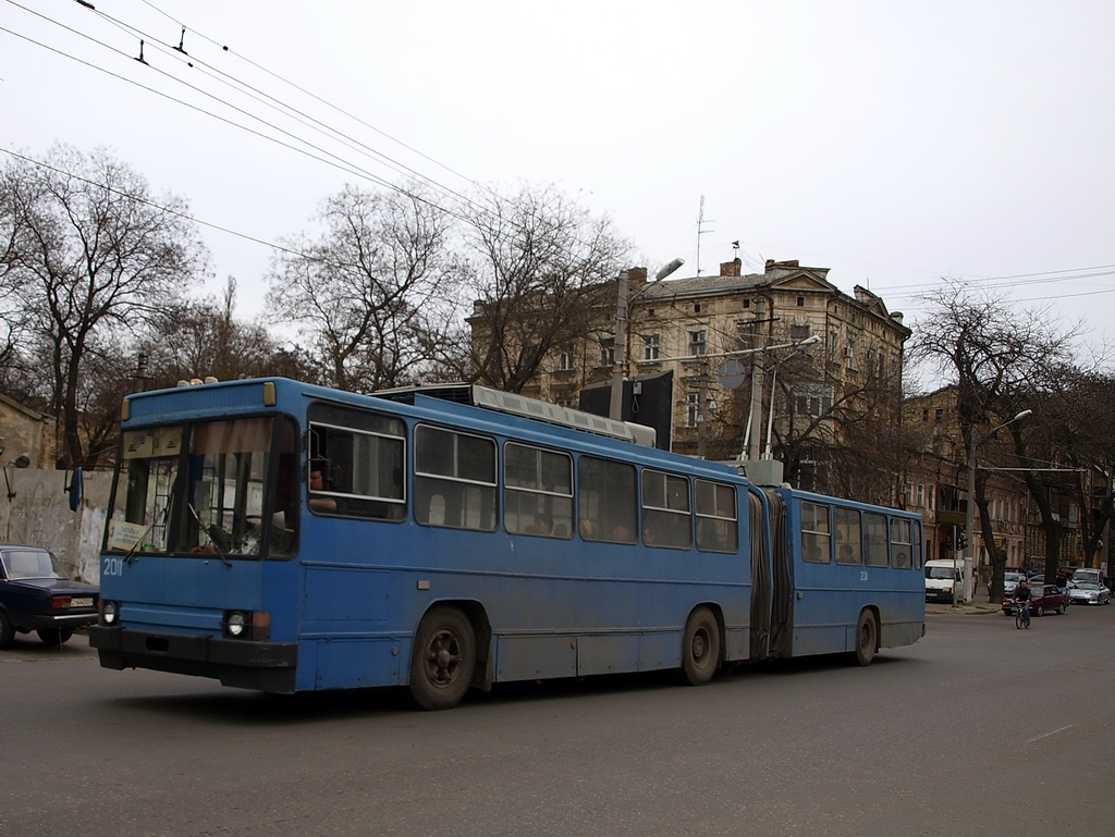 Odesa, YMZ T1 № 2011