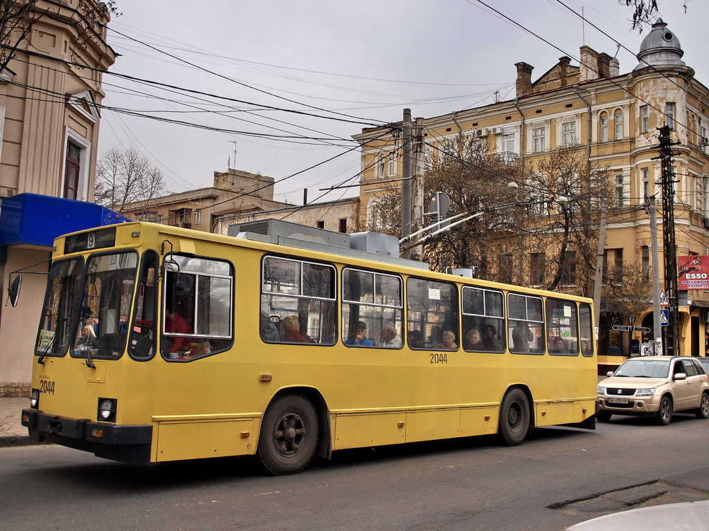 Одесса, ЮМЗ Т2 мод. 7 № 2044