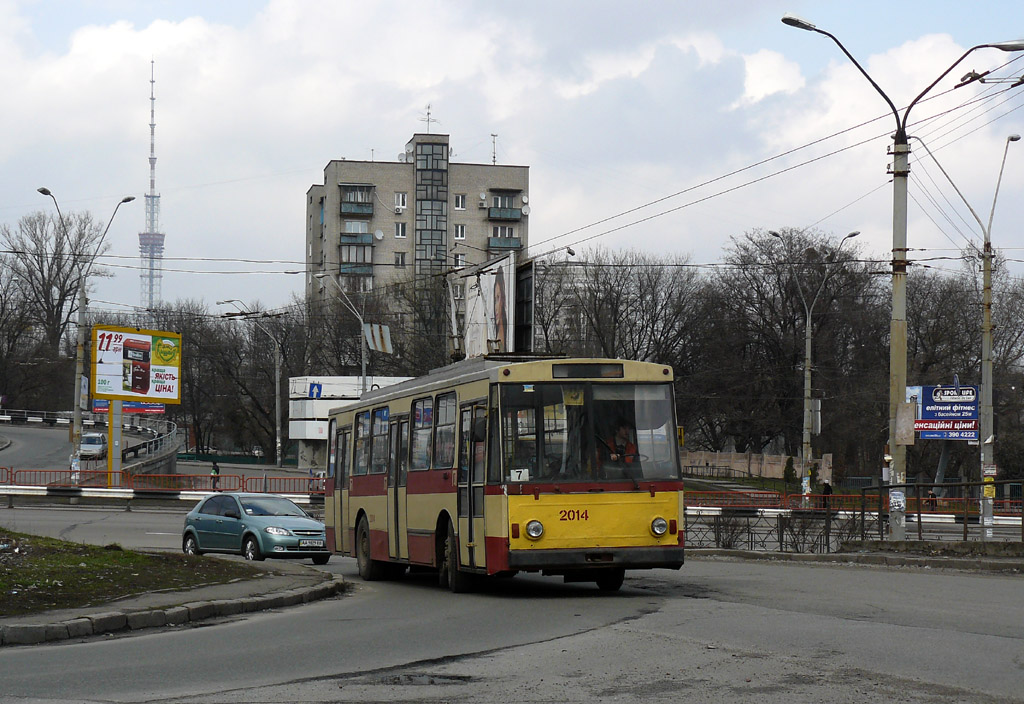 Киев, Škoda 14Tr02/6 № 2014