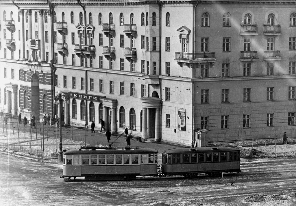 Екатеринбург, МВ № 76; Екатеринбург, ПД № 701