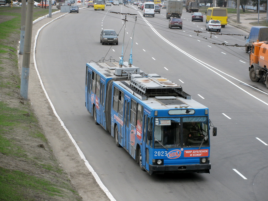 Харьков, ЮМЗ Т1 № 2023