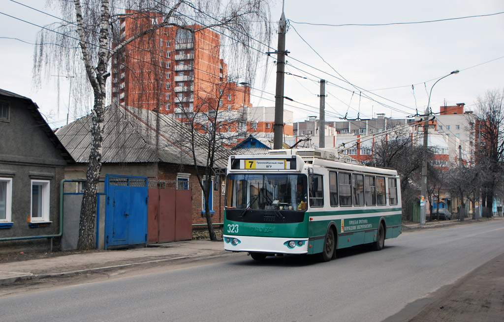 Voroņeža, ZiU-682G-016.02 № 323 Voroņeža, ZiU-682G-016.02 № 323