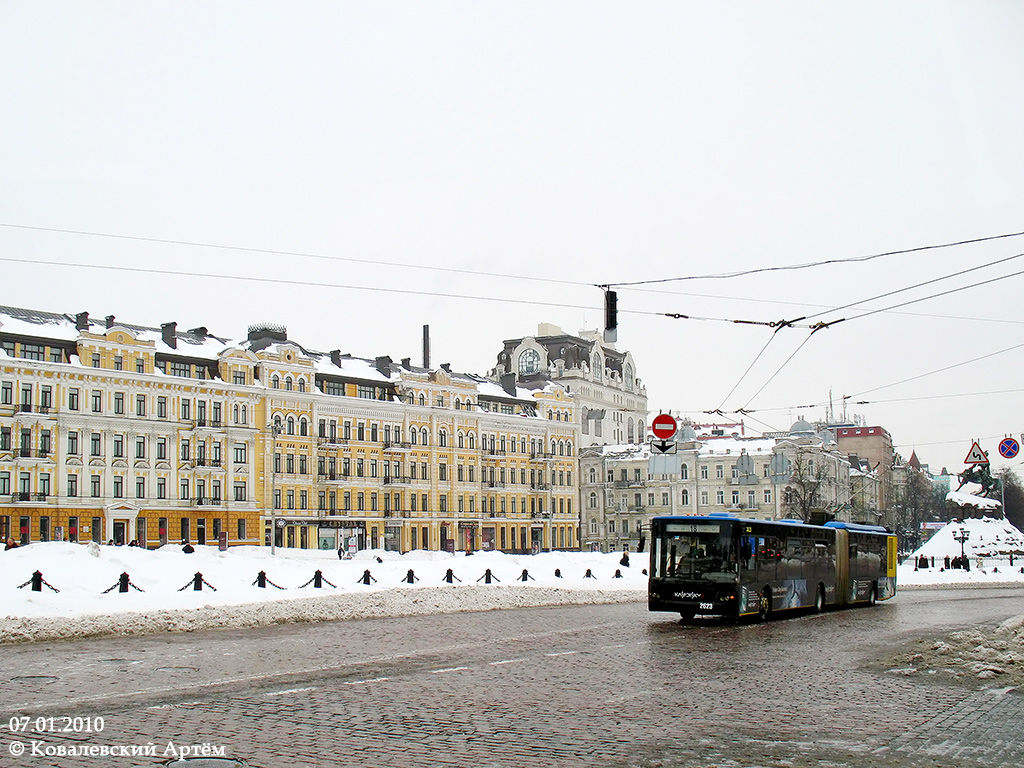 Киев, ЛАЗ E301D1 № 2623