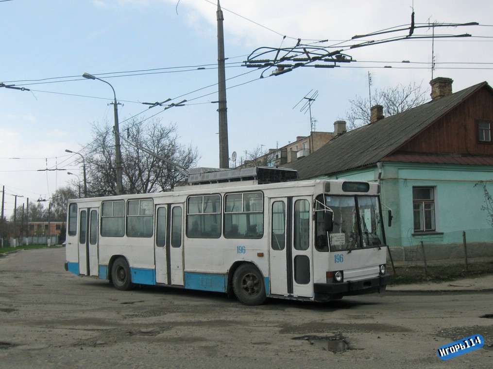 Луцк, ЮМЗ Т2 № 196 Луцк, ЮМЗ Т2 № 196