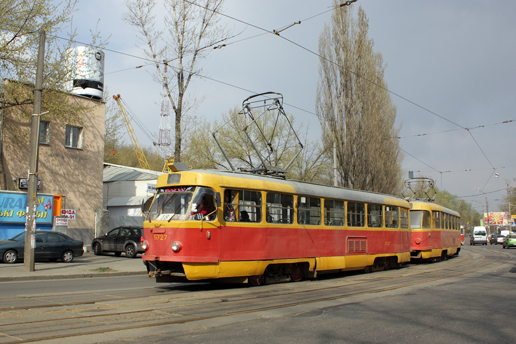 Киев, Tatra T3SU № 5727