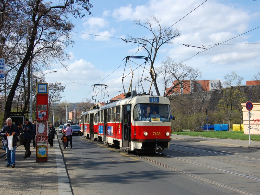 Прага, Tatra T3SUCS № 7128