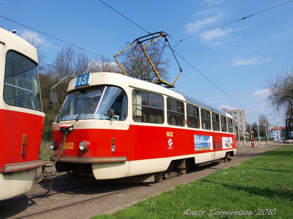 Прага, Tatra T3 № 6852