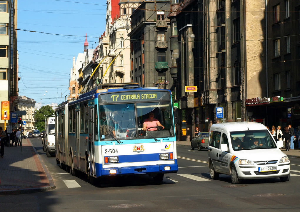 Рига, Škoda 15Tr13/6M № 2-504