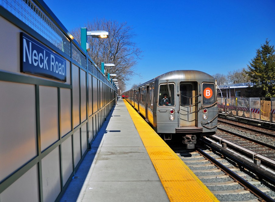 Нью-Йорк, Kawasaki R68A № 5136