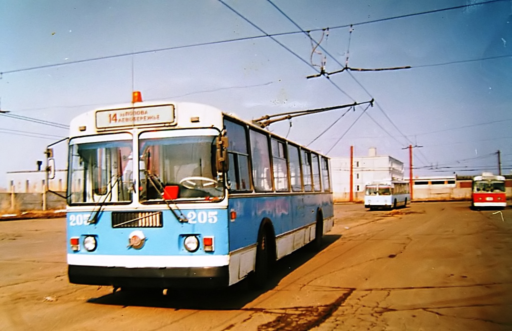 Омск, ЗиУ-682Г [Г00] № 205