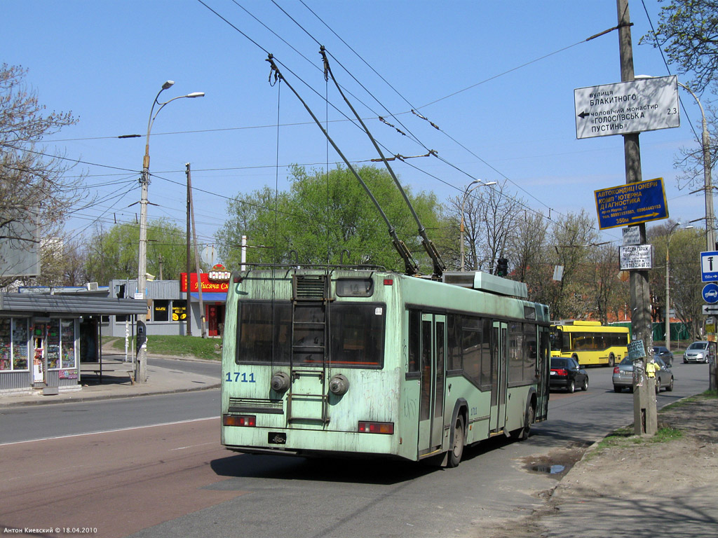 Kiova, MAZ-103T # 1711 Kiova, MAZ-103T # 1711