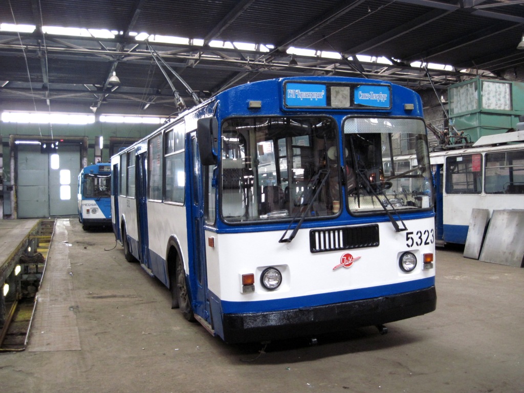 Санкт-Петербург, ЗиУ-682Г-018 [Г0Р] № 5323