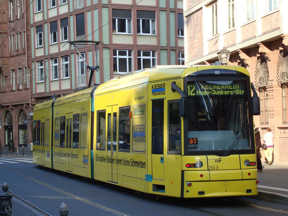 Франкфурт-на-Майне, Bombardier Flexity Classic № 254