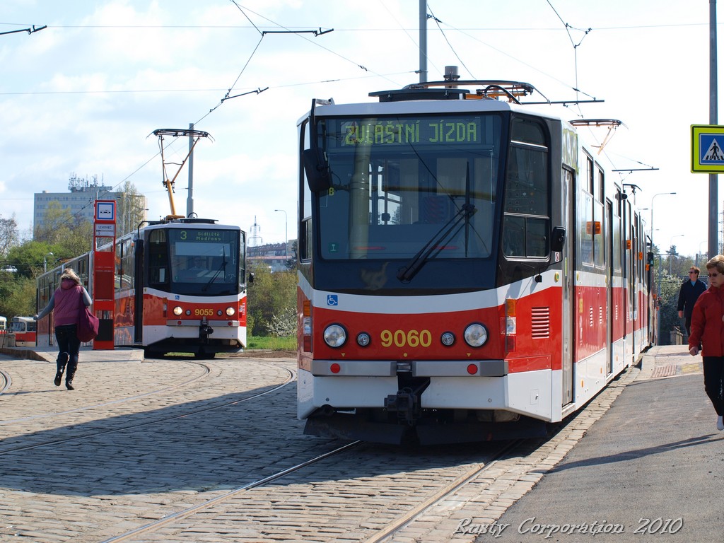 Прага, Tatra KT8D5R.N2P № 9060; Прага — Конечные пункты