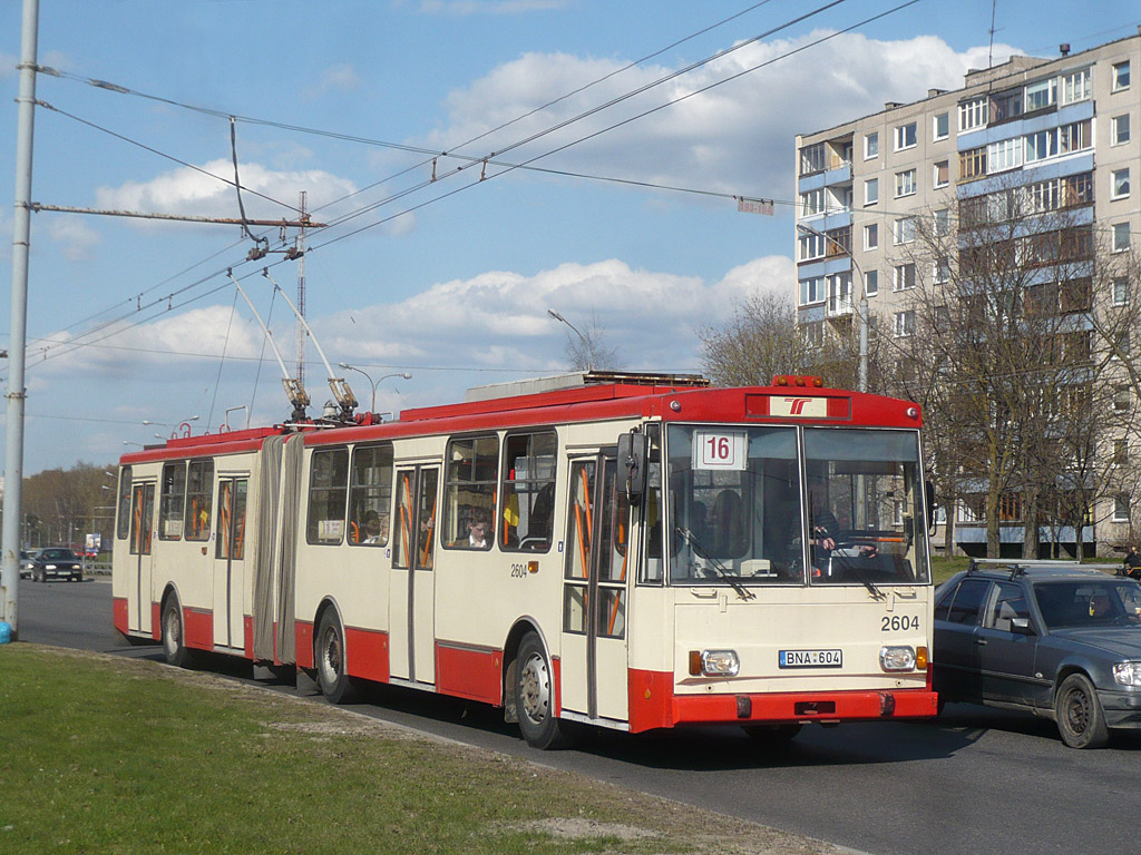 Вильнюс, Škoda 15Tr03/6 № 2604
