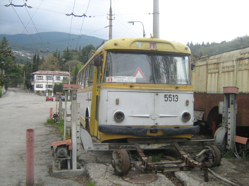 ყირიმის ტროლეიბუსი, Škoda 9Tr19 № 5513