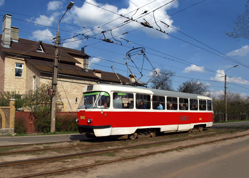 Киев, Tatra T3SU № 5942