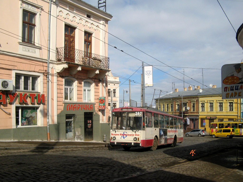 Черновцы, Škoda 14Tr89/6 № 297