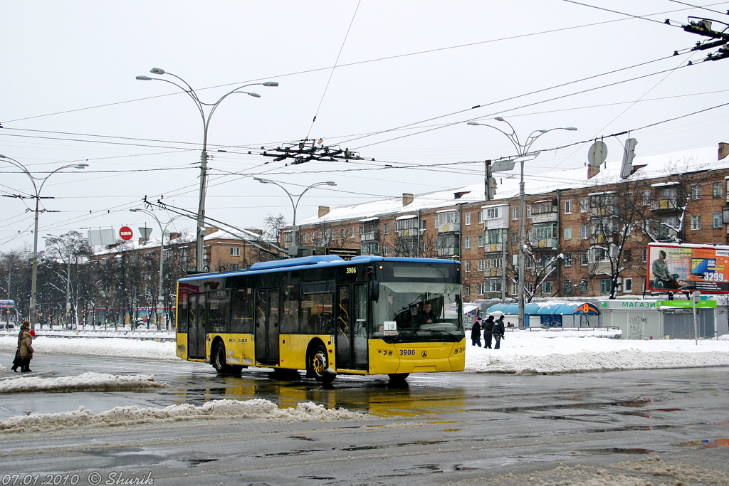 Киев, ЛАЗ E183D1 № 3906