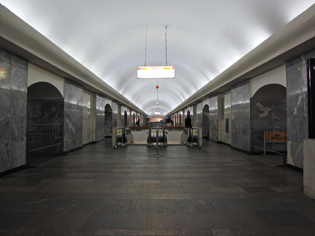 Москва — Метрополитен — [1] Сокольническая линия
