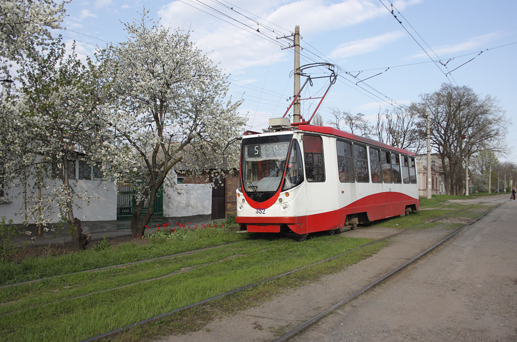 Таганрог, 71-134А (ЛМ-99АЭН) № 352