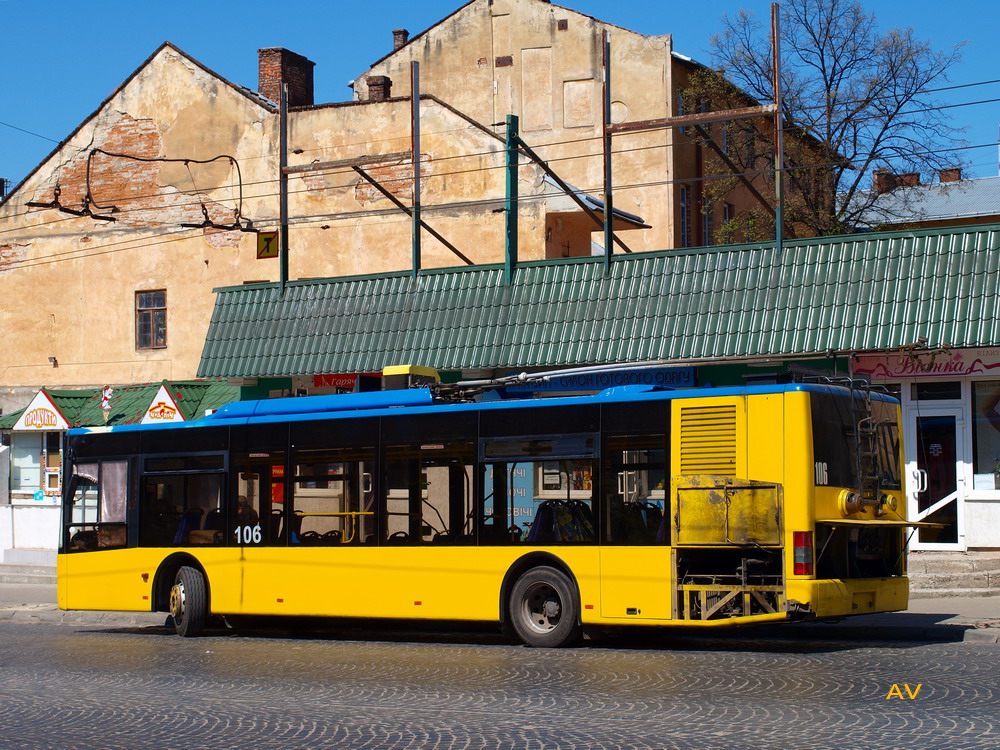 Lwów, LAZ E183D1 Nr 106