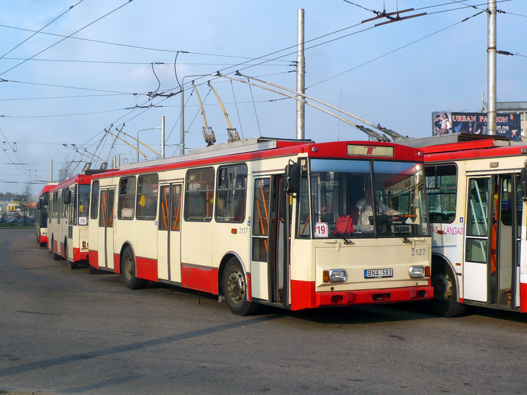 Вильнюс, Škoda 14Tr08/6 № 2127