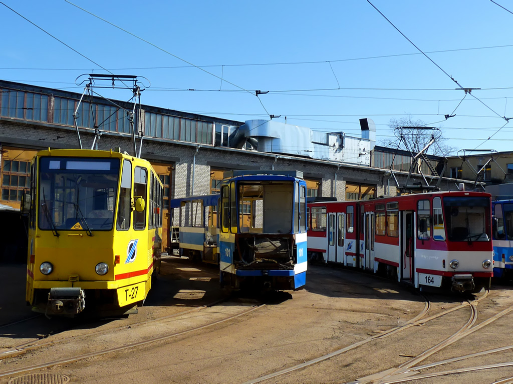 Таллин, Tatra KT4SU № 101; Таллин, Tatra KT4D № 164; Таллин, Tatra KT4SU № Т-27