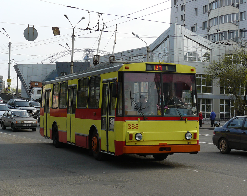 Kiova, Škoda 14Tr02/6 # 388