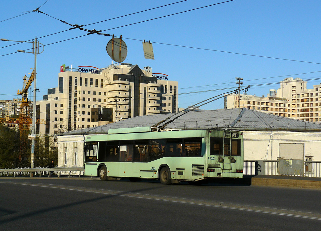 Киев, МАЗ-103Т № 1712