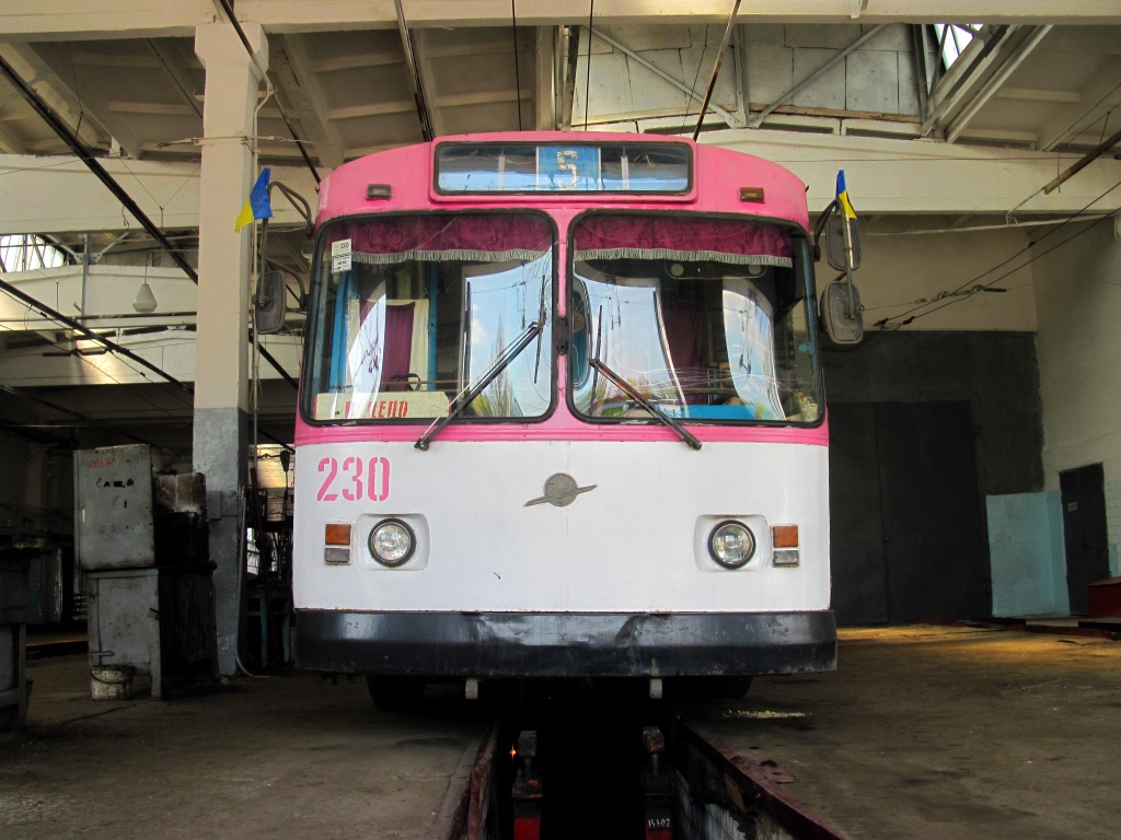 Макеевка, ЗиУ-682В-013 [В0В] № 230