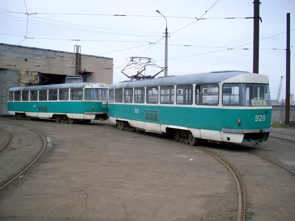 Donetsk, Tatra T3SU # 920