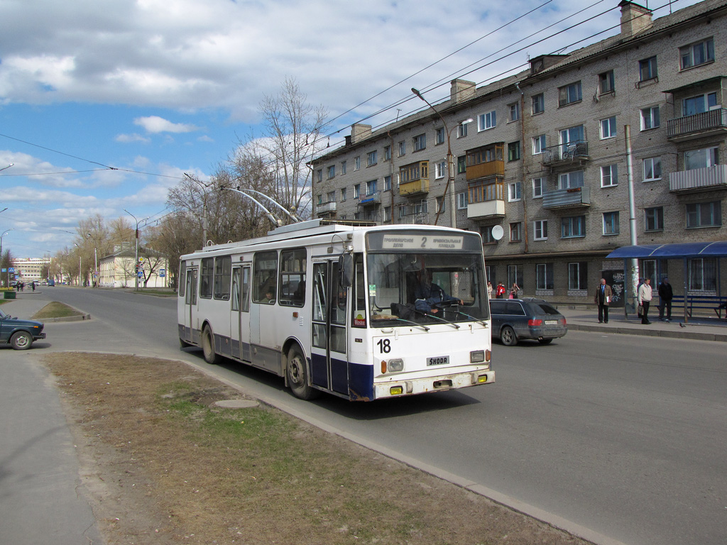 Великий Новгород, Škoda 14TrM (ВМЗ) № 18