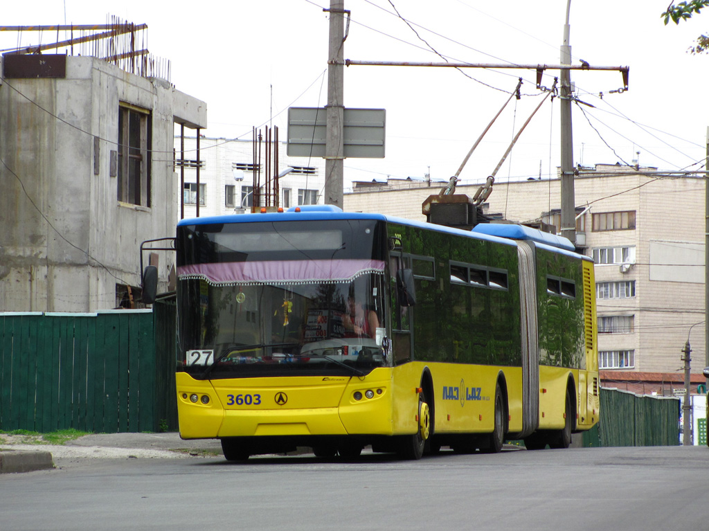 Kiev, LAZ E301D1 Nr. 3603