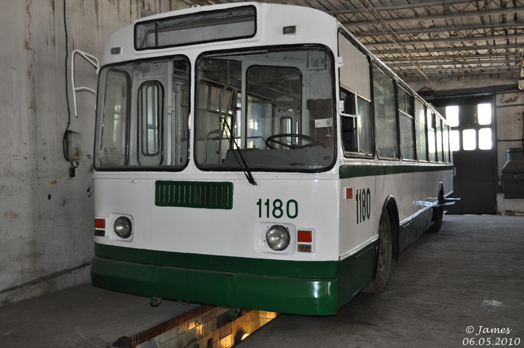 Севастополь, ЗиУ-682Г [Г00] № 1180